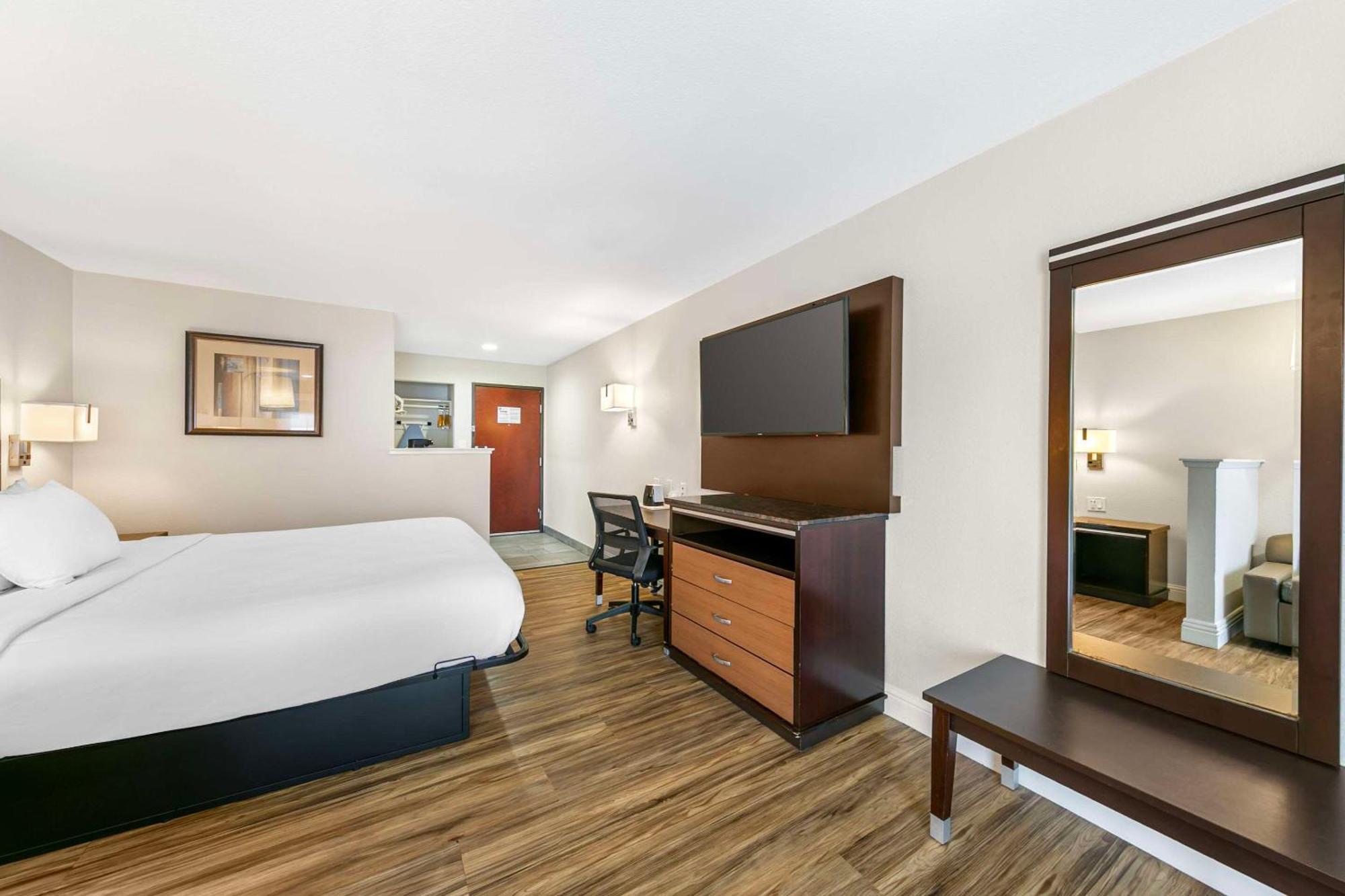 Quality Inn & Suites Sacramento Exterior foto
